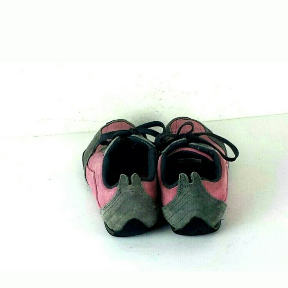 Guess women's suede pink sneakers working shoes - Picture 5 of 7